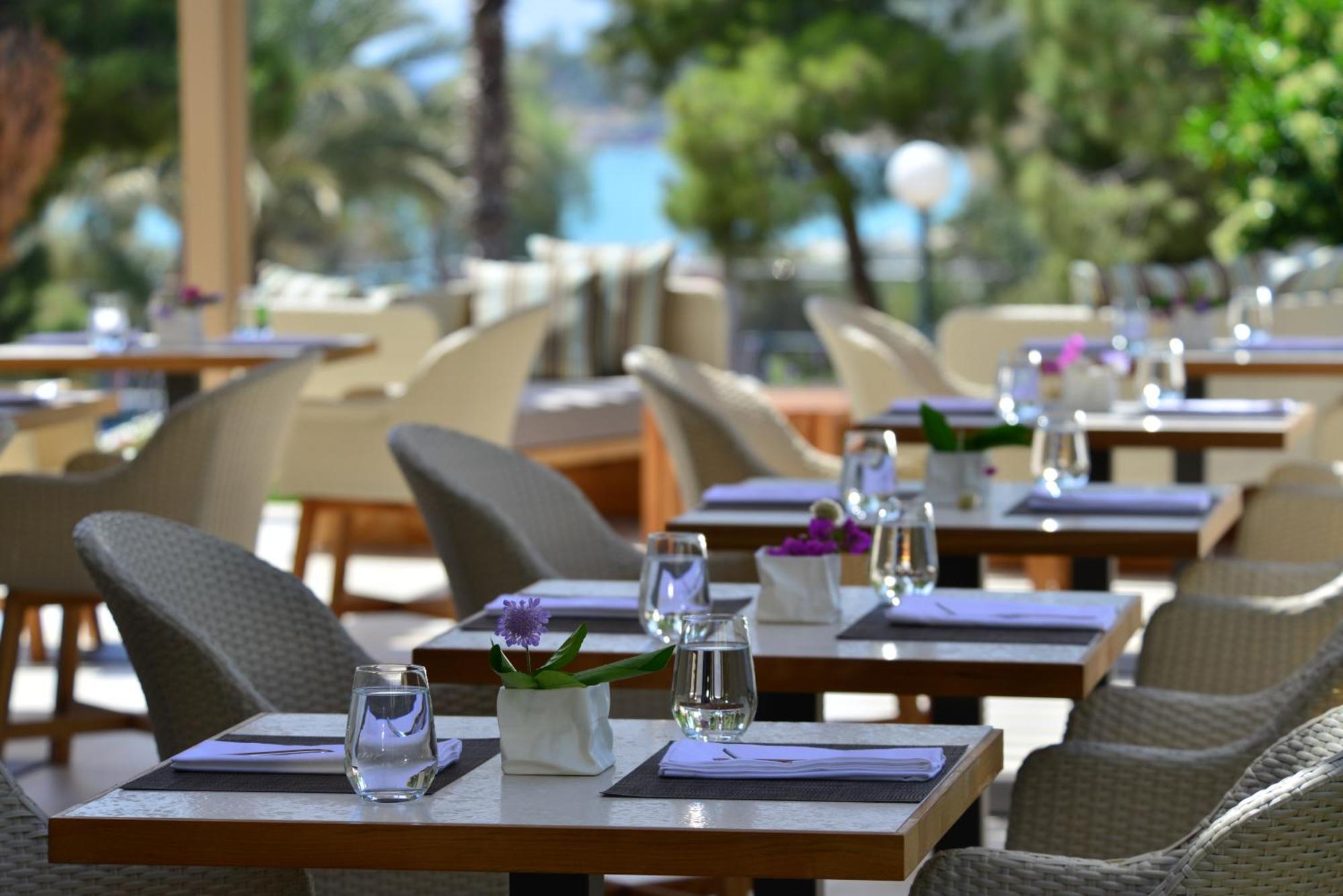 Somewhere Vouliagmeni Atene Esterno foto